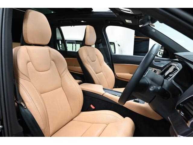 Volvo XC90 2023 — фото 11 купить в Москве