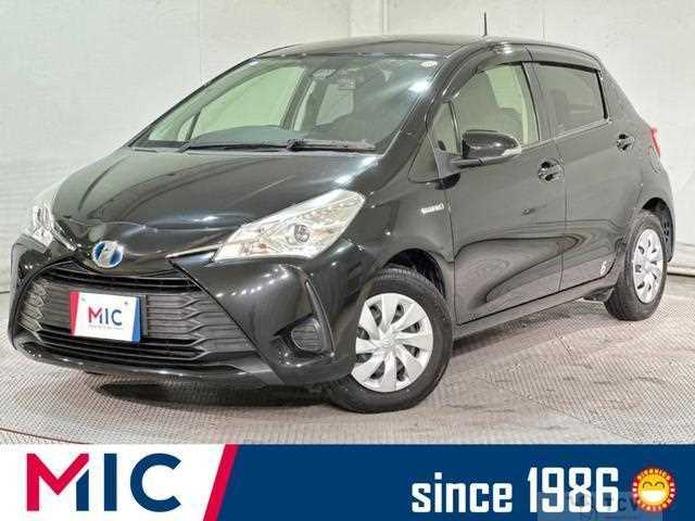 2017 Toyota Vitz