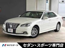 2016 Toyota Crown Hybrid