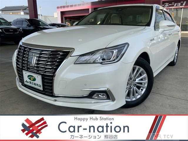 2017 Toyota Crown Hybrid