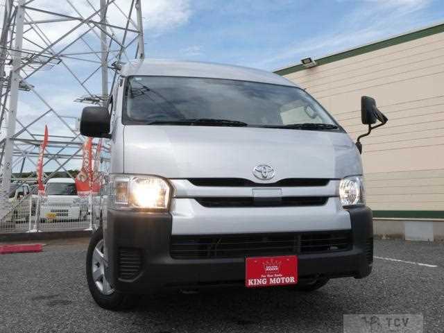 2020 Toyota Hiace Commuter