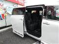 2025 Toyota Alphard G