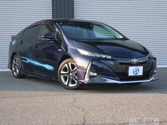 2020 Toyota Prius PHV