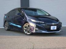 2020 Toyota Prius PHV