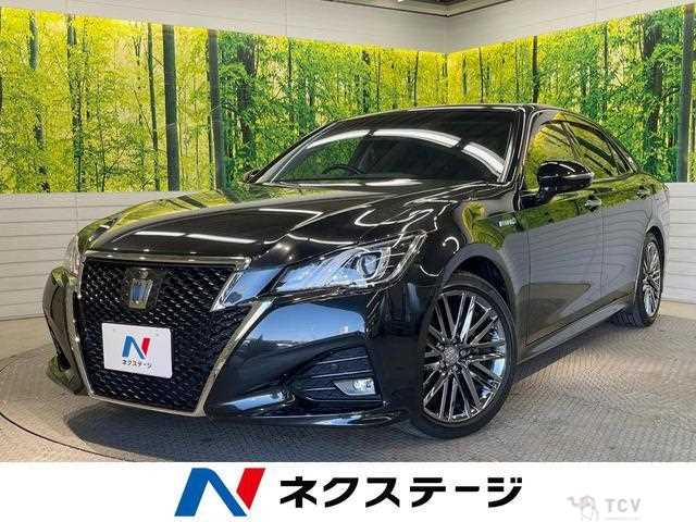 2015 Toyota Crown Hybrid