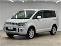 2016 Mitsubishi Delica D5
