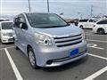 2009 Toyota Noah