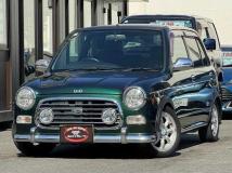 2004 Daihatsu Miragino