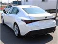 2021 Lexus IS