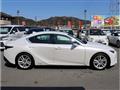 2021 Lexus IS