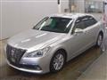 2013 Toyota Crown Hybrid
