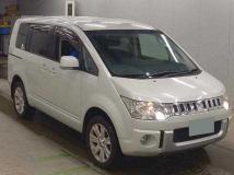 2012 Mitsubishi Delica D5
