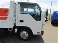 2016 Isuzu Elf Truck