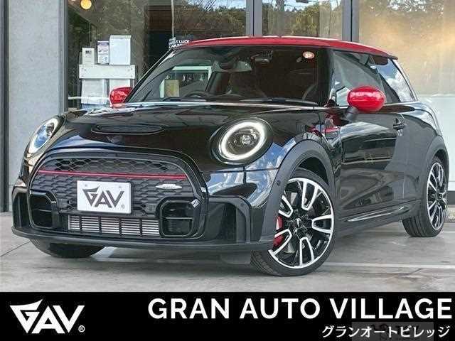 2023 BMW MINI