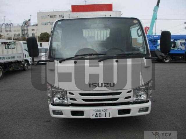 2020 Isuzu Elf Truck