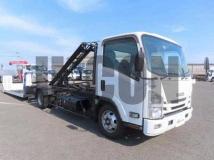 2020 Isuzu Elf Truck