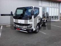 2025 Mitsubishi Fuso Canter