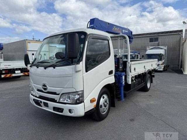 2024 Hino Dutro