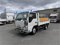 2020 Isuzu Elf Truck