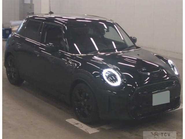 2023 BMW MINI