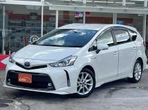 2016 Toyota PRIUS α