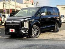 2019 Mitsubishi Delica D5
