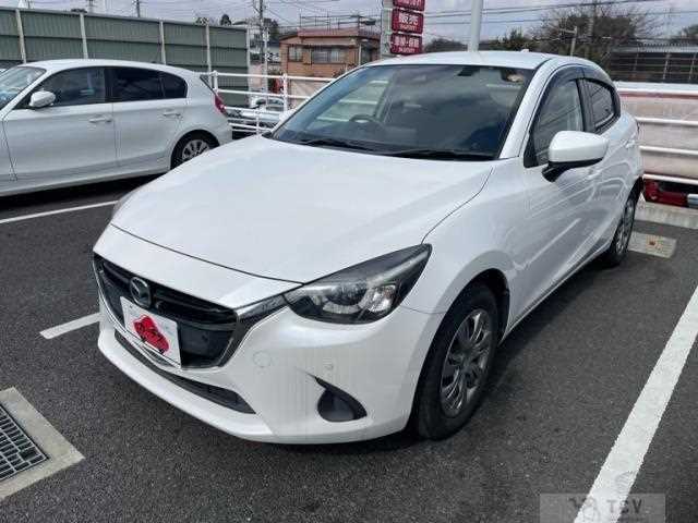 2018 Mazda Demio