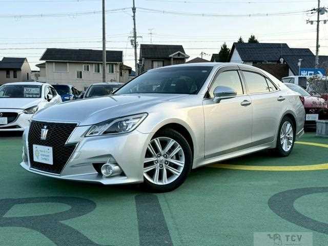 2013 Toyota Crown