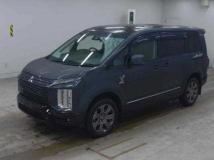 2022 Mitsubishi Delica D5