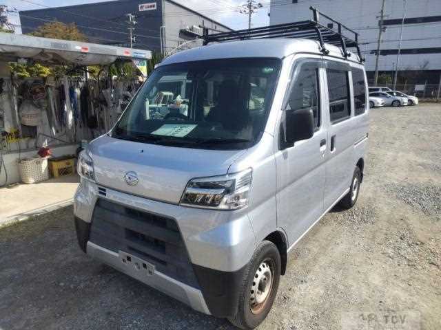 2020 Daihatsu Hijet Cargo