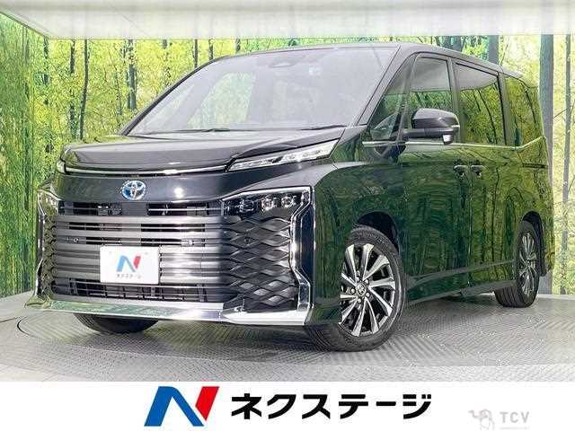 2022 Toyota Voxy
