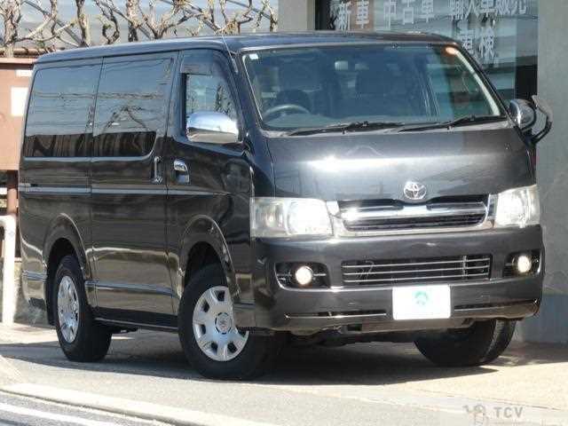 2004 Toyota Hiace Van