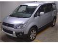 2017 Mitsubishi Delica D5