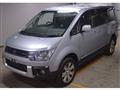 2017 Mitsubishi Delica D5