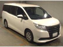 2016 Toyota Noah