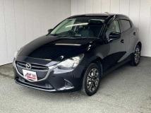 2016 Mazda Demio