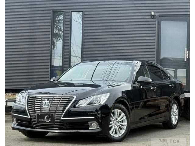 2013 Toyota Crown