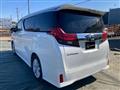 2015 Toyota Alphard G