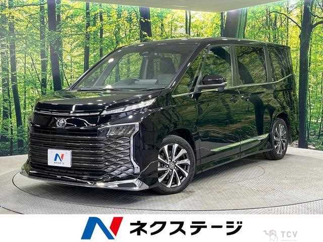 2022 Toyota Voxy