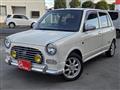 2002 Daihatsu Miragino