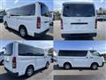 2005 Toyota Hiace Van