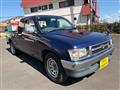 2001 Toyota Hilux Sports Pickup