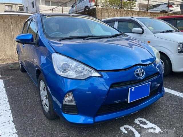 2013 Toyota AQUA
