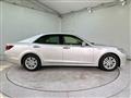 2013 Toyota Crown Hybrid