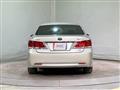 2013 Toyota Crown Hybrid