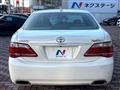 2011 Toyota Crown