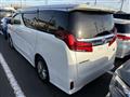 2020 Toyota Alphard Hybrid