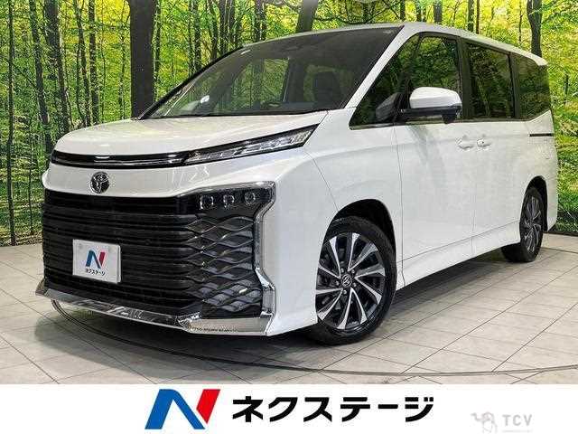2022 Toyota Voxy