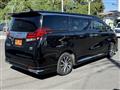 2016 Toyota Alphard Hybrid