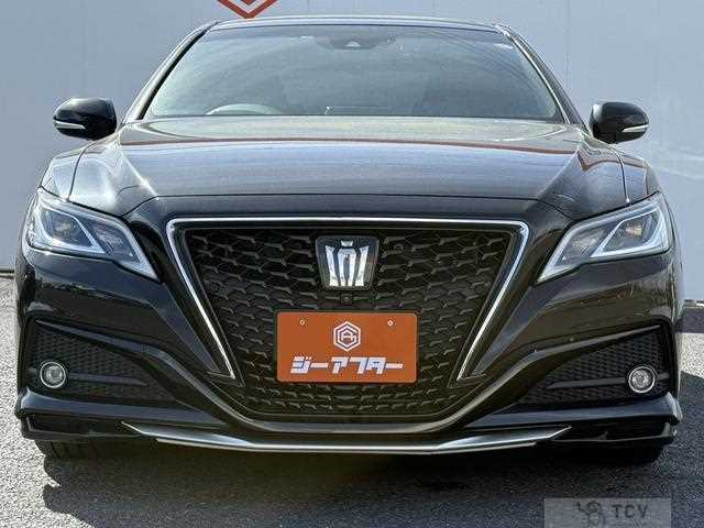 2020 Toyota Crown Hybrid